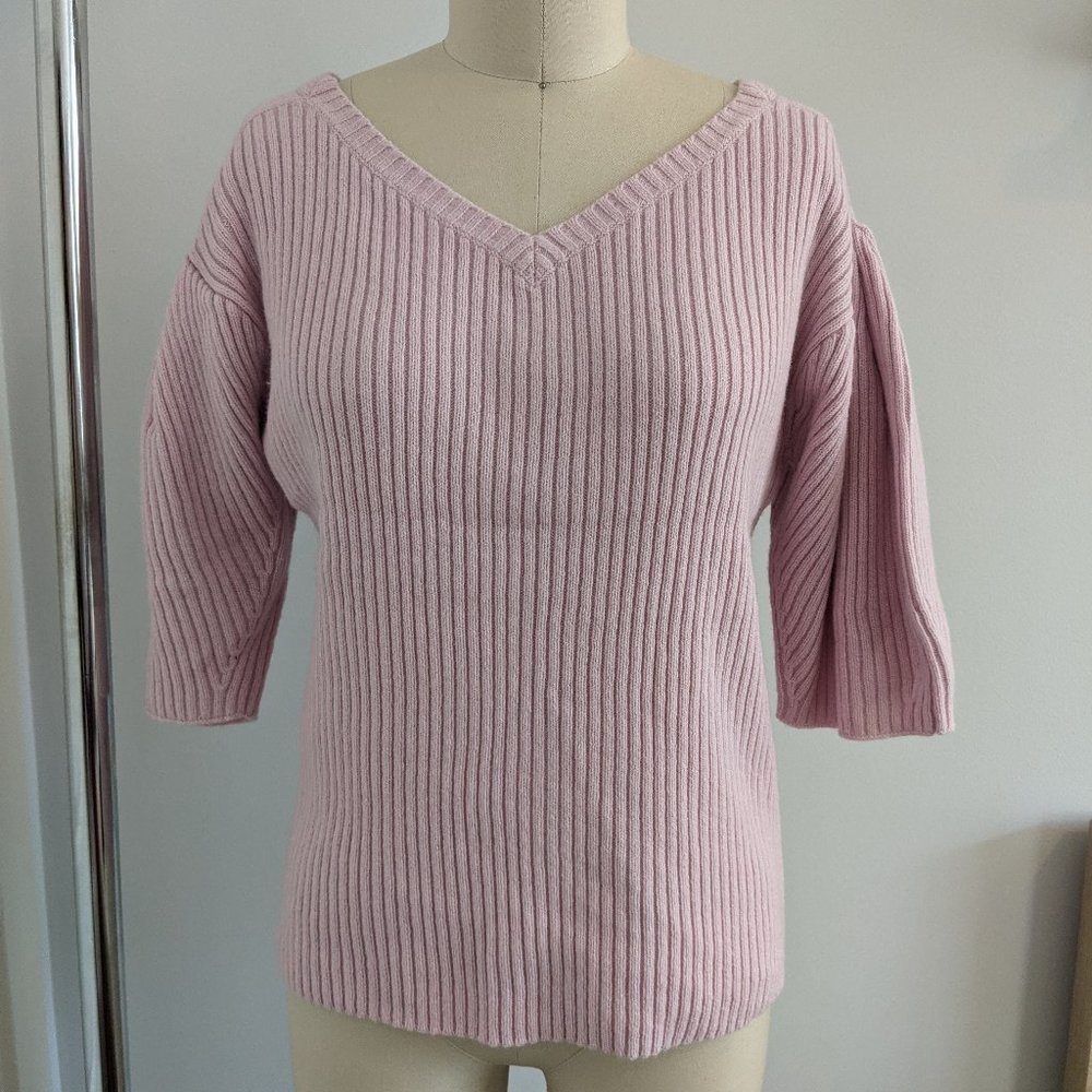 BCBGMAXAZRIA Soft Pink Tshirt Sweater Size S
